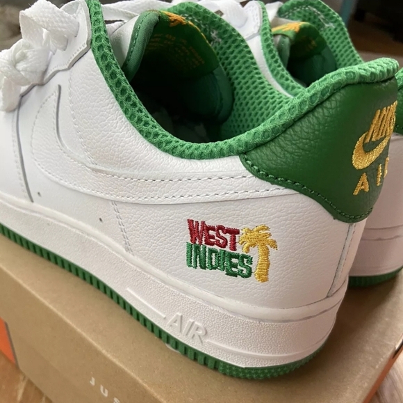 NIKE AIR FORCE 1 LOW RETRO WEST INDIES MEN'S SIZE 9.5 BRAND NEW - Picture 6 of 8